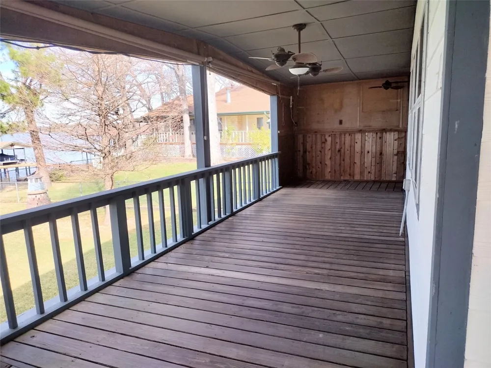 201 Oak Acres Drive Malakoff, TX 75148