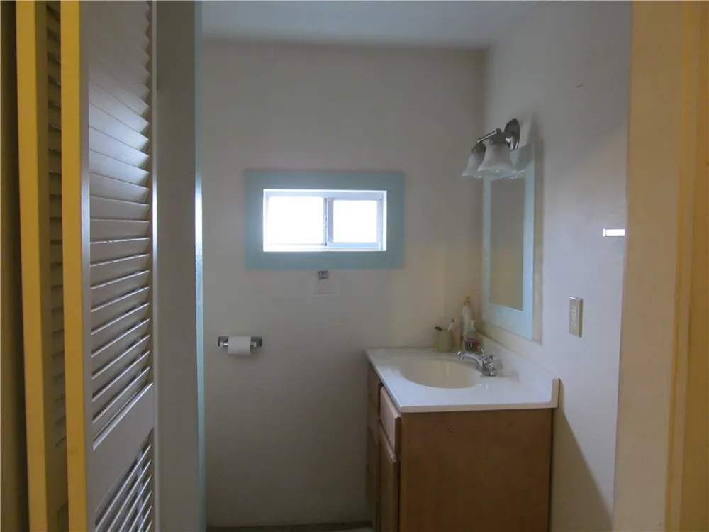 1816 W County Road 303 Orange Grove, TX 78372