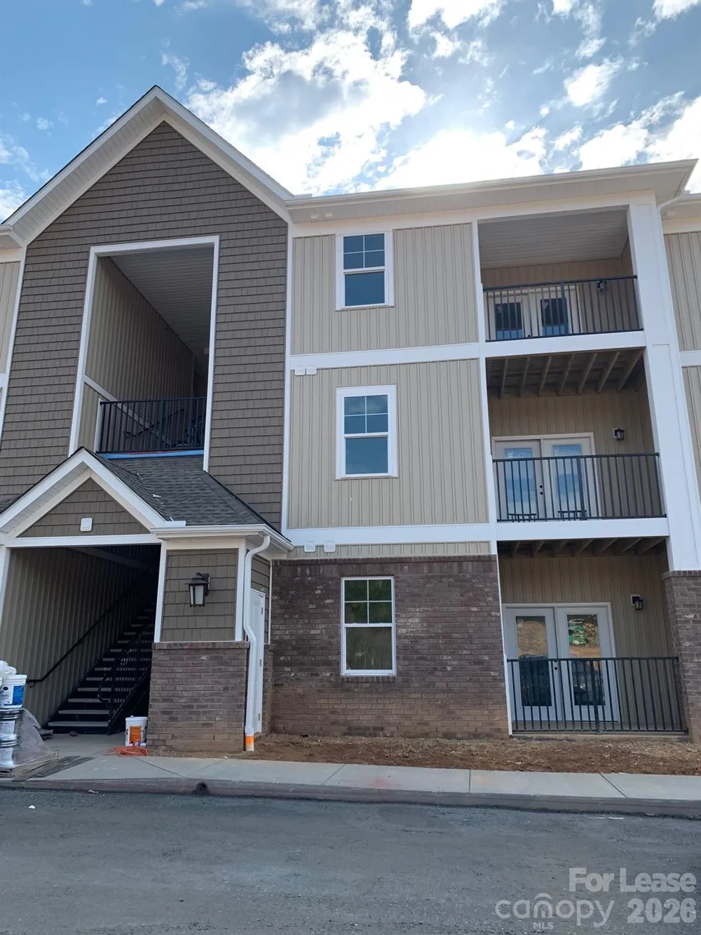50 Riverside Drive Hickory, NC 28601