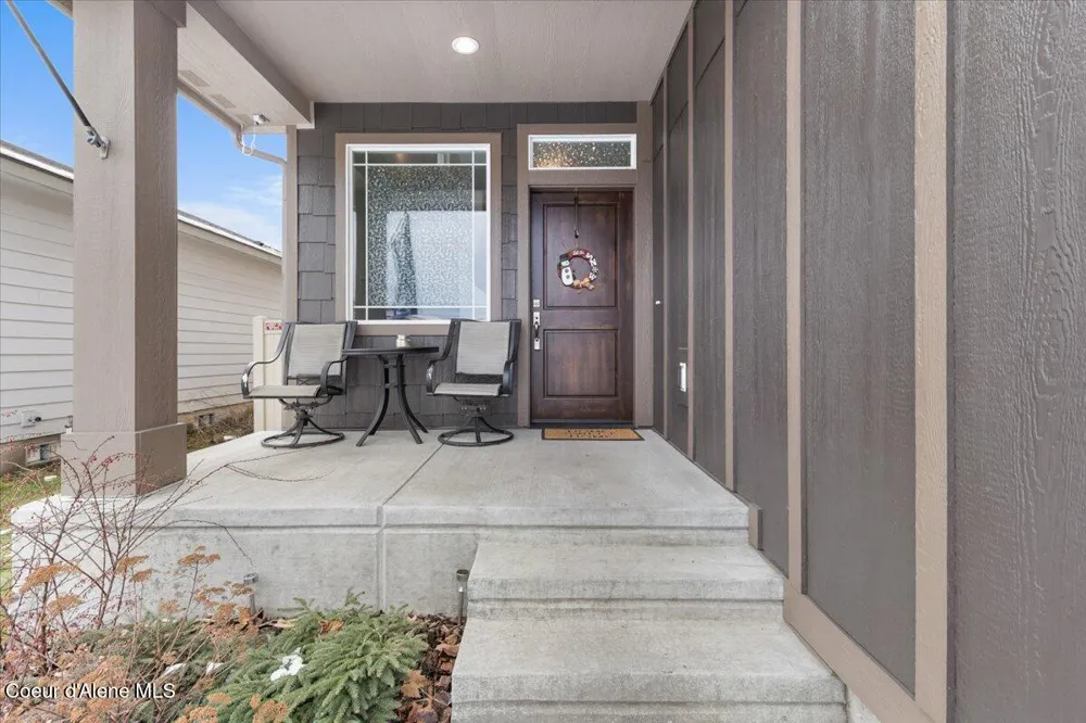 908 E Allenby Court Post Falls, ID 83854