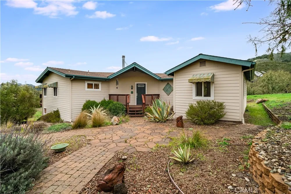 11015 Bobcat Arroyo Grande, CA 93420