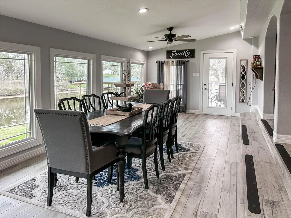 7078 Gupton Road Brazoria, TX 77422