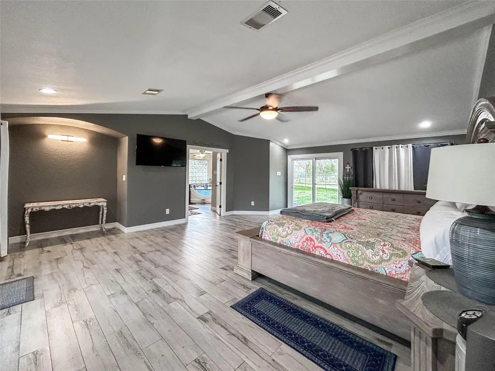 7078 Gupton Road Brazoria, TX 77422