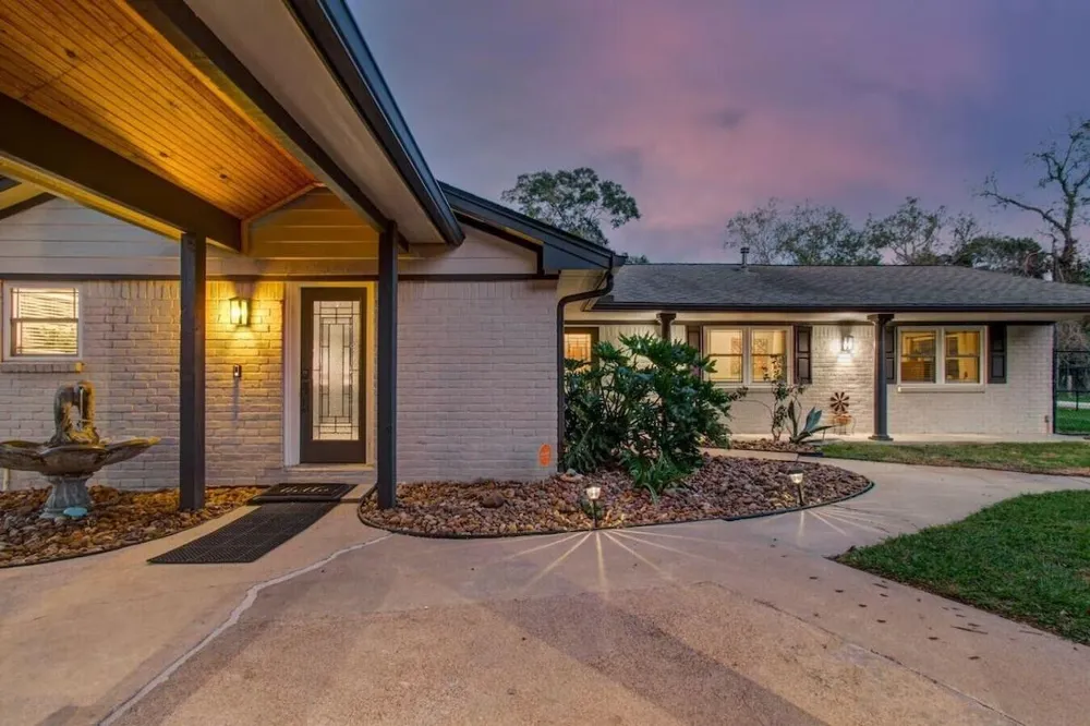 7078 Gupton Road Brazoria, TX 77422