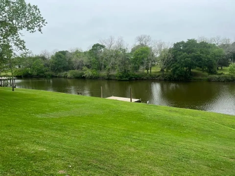 7078 Gupton Road Brazoria, TX 77422