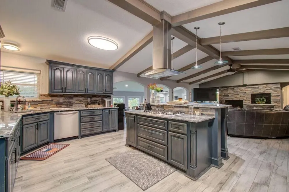 7078 Gupton Road Brazoria, TX 77422