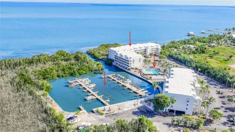 Bayside Villas