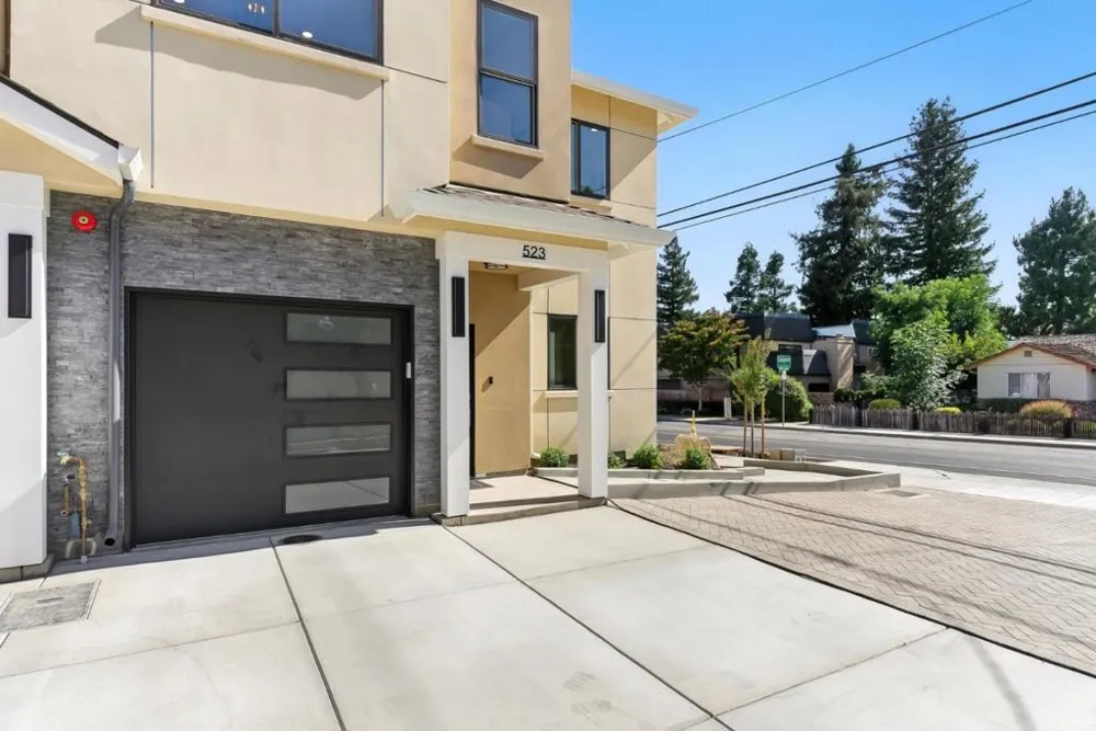 523 Union Avenue Campbell, CA 95008