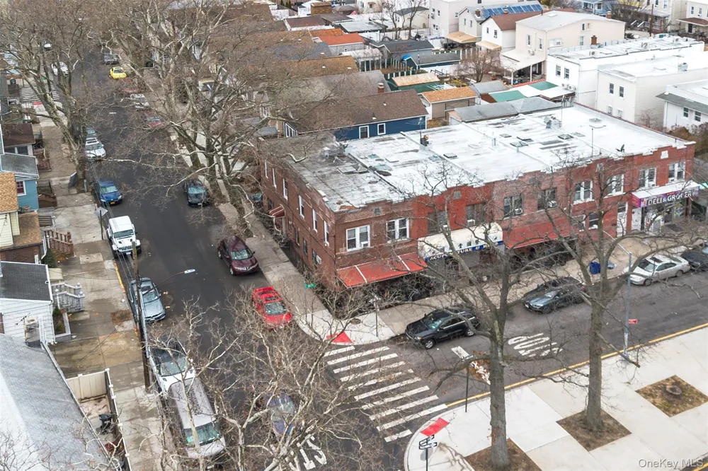 82-15 91 AVENUE Woodhaven, NY 11421