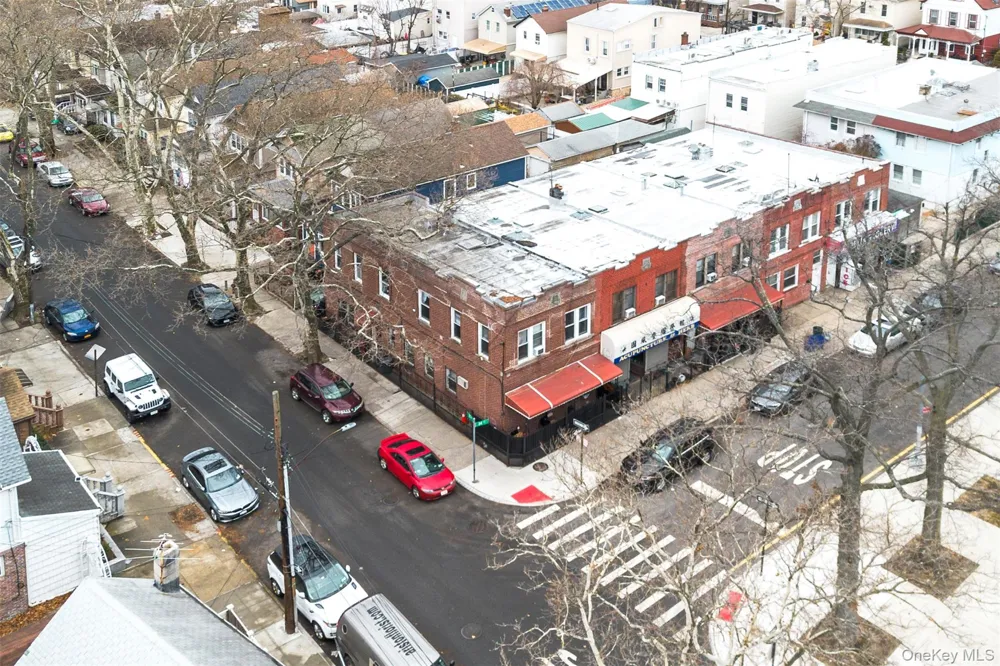 82-15 91 AVENUE Woodhaven, NY 11421