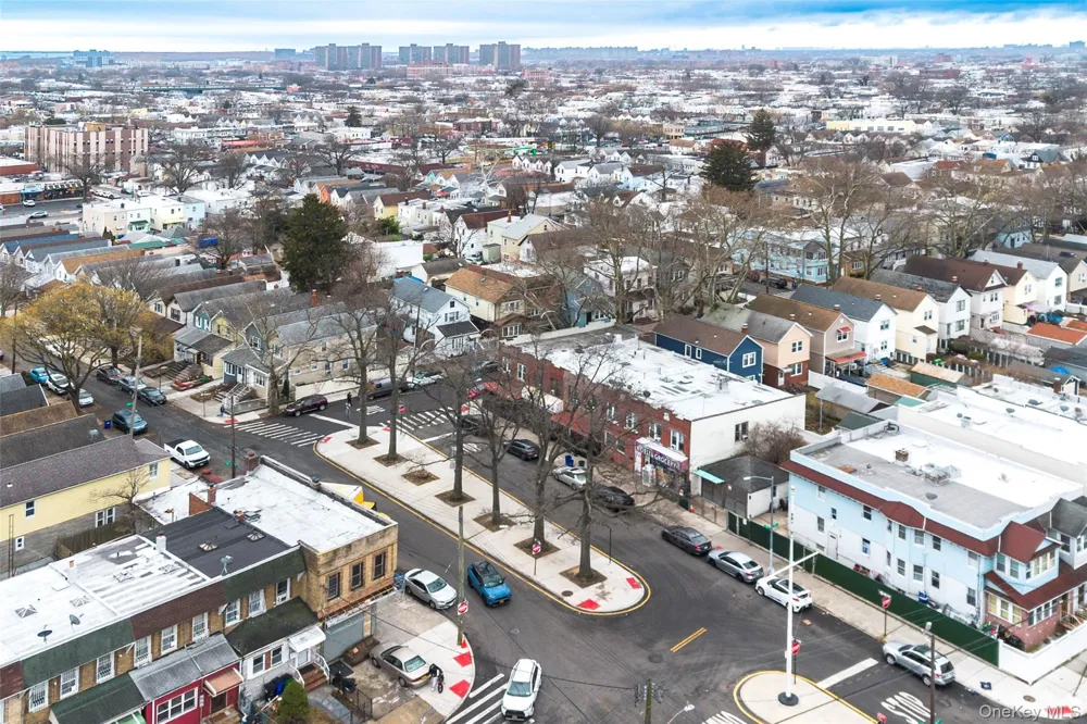 82-15 91 AVENUE Woodhaven, NY 11421