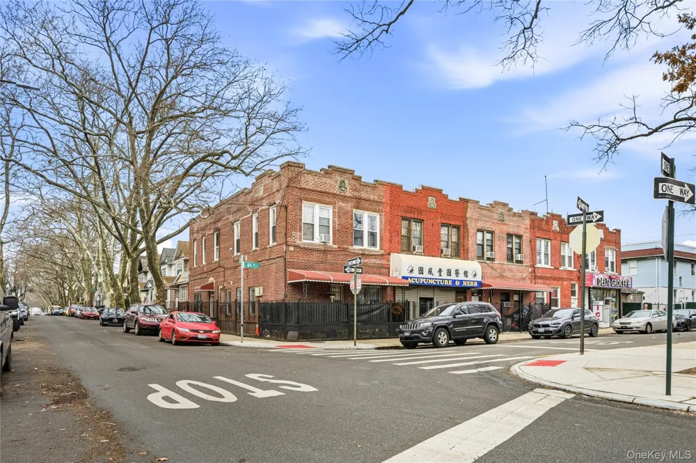 82-15 91 AVENUE Woodhaven, NY 11421