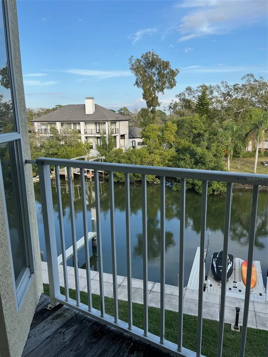 116 BRENT CIRCLE Oldsmar, FL 34677