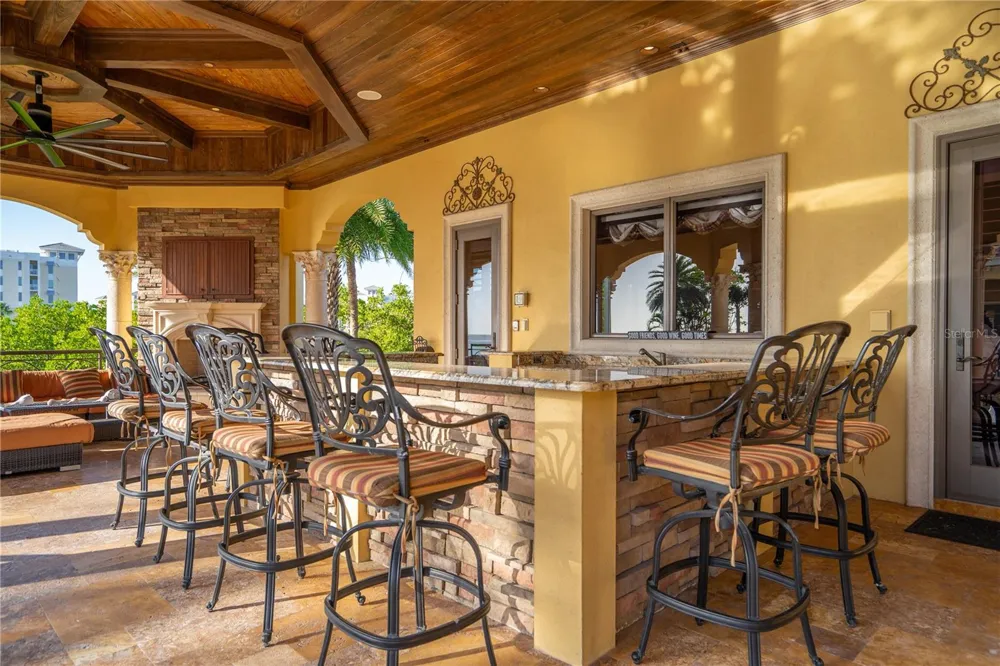 1363 OCEANVIEW DRIVE Tierra Verde, FL 33715