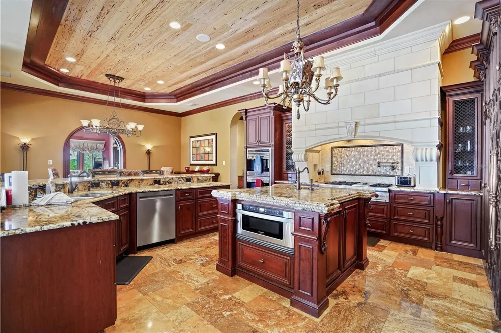 1363 OCEANVIEW DRIVE Tierra Verde, FL 33715