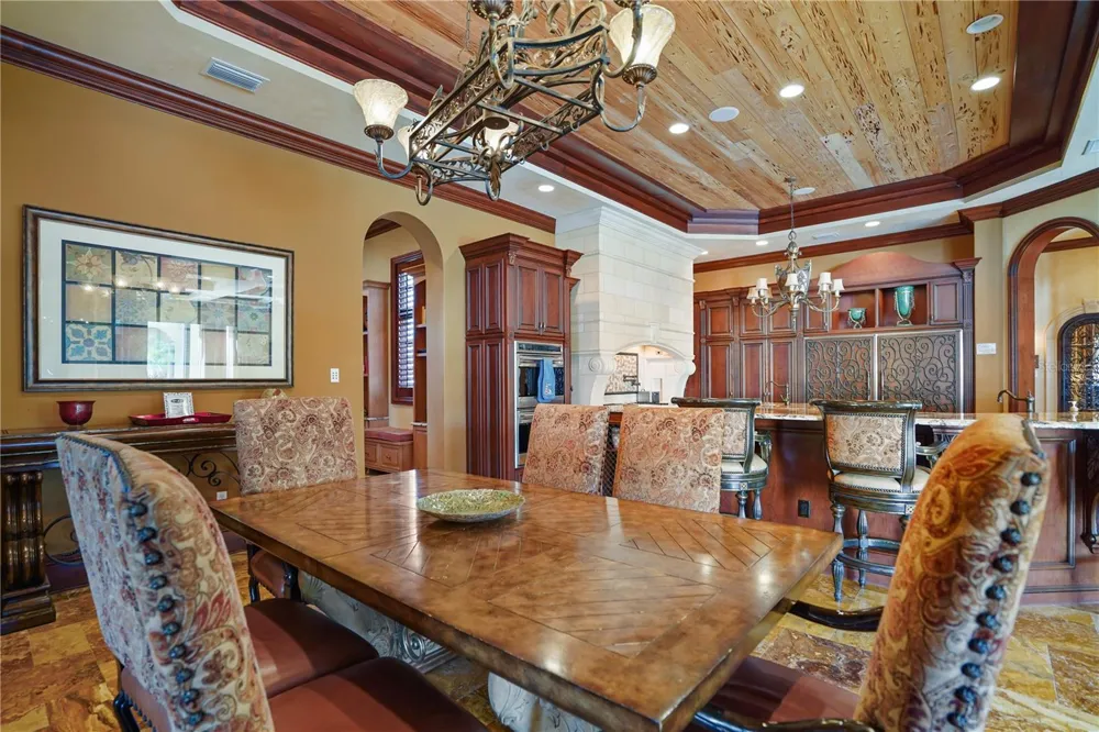 1363 OCEANVIEW DRIVE Tierra Verde, FL 33715