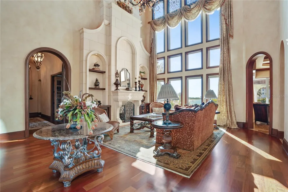 1363 OCEANVIEW DRIVE Tierra Verde, FL 33715