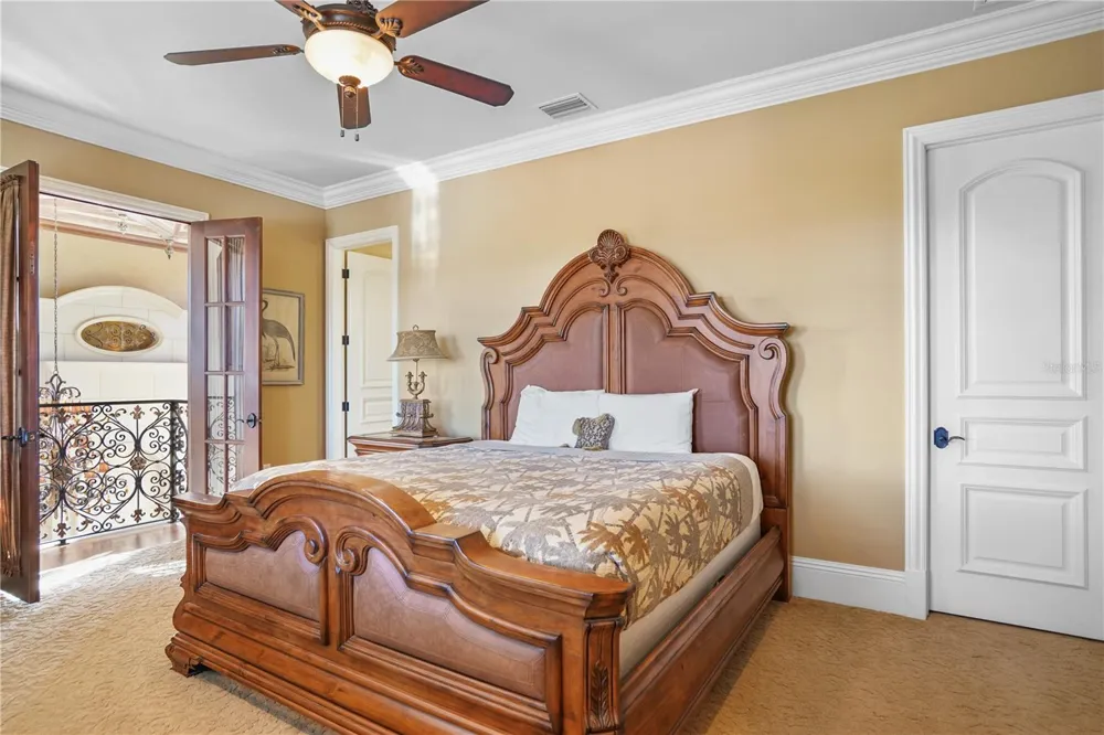 1363 OCEANVIEW DRIVE Tierra Verde, FL 33715