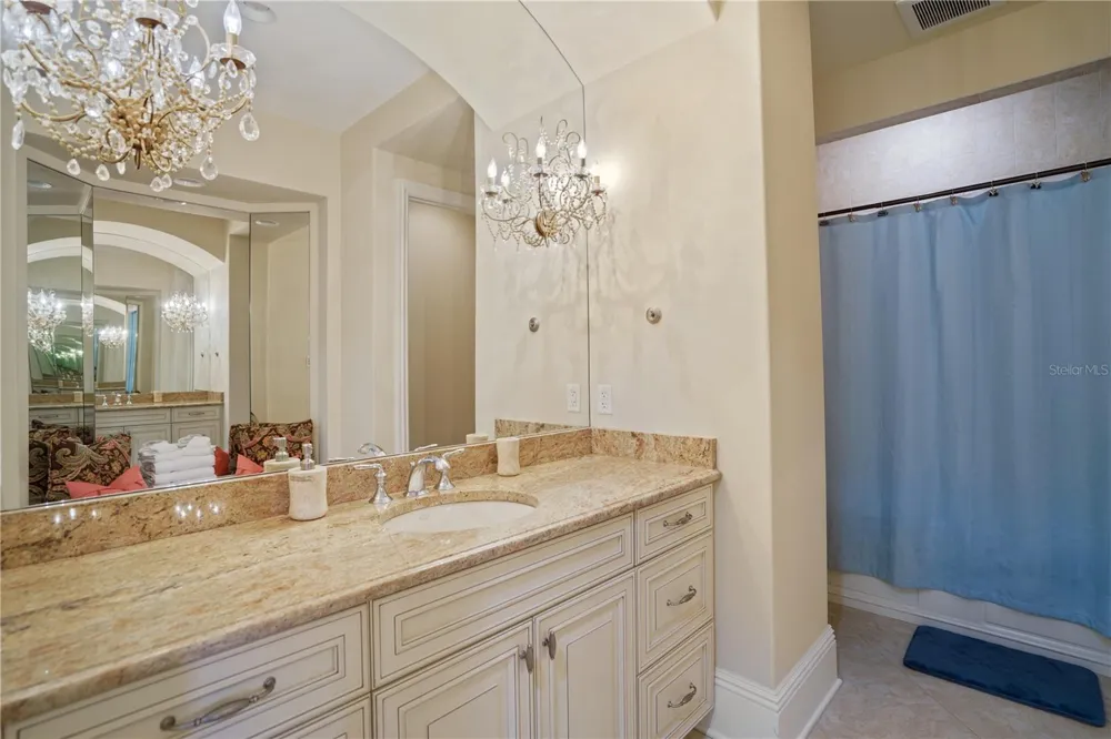 1363 OCEANVIEW DRIVE Tierra Verde, FL 33715