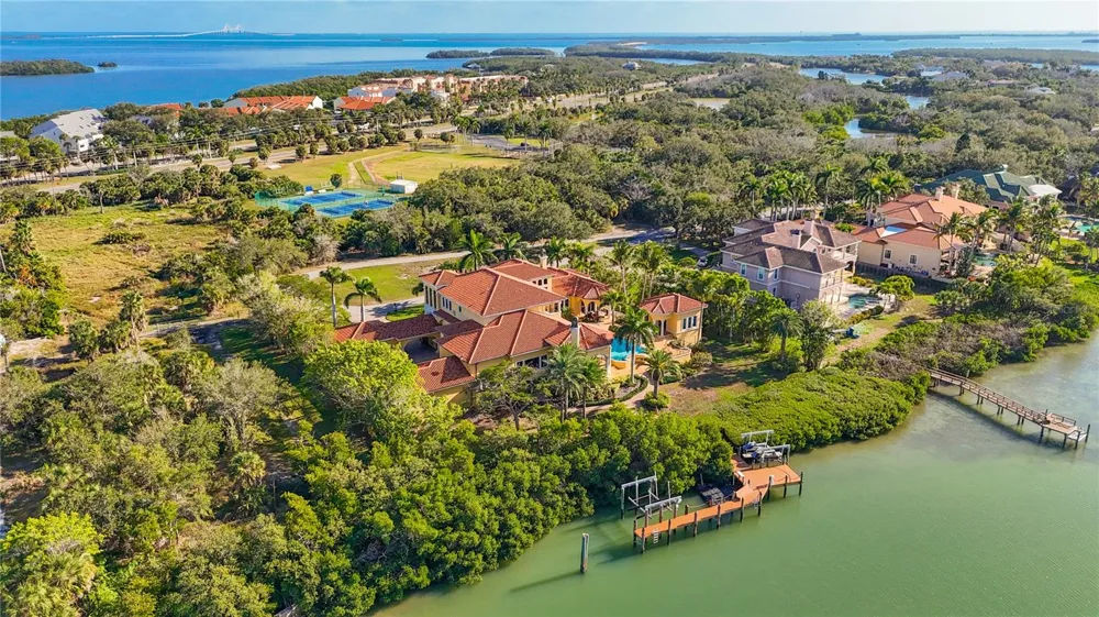 1363 OCEANVIEW DRIVE Tierra Verde, FL 33715
