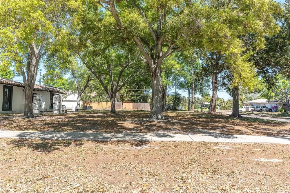 6201 11TH AVENUE S Gulfport, FL 33707
