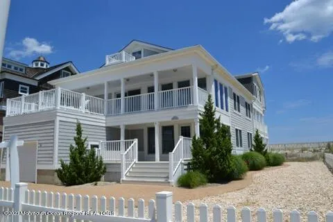 2 Bridge Avenue