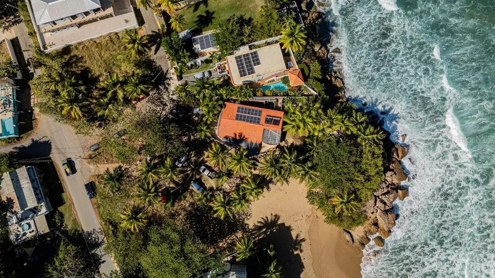 26 BARRIO PUNTAS SANDY BEACH Rincon, PR 00677