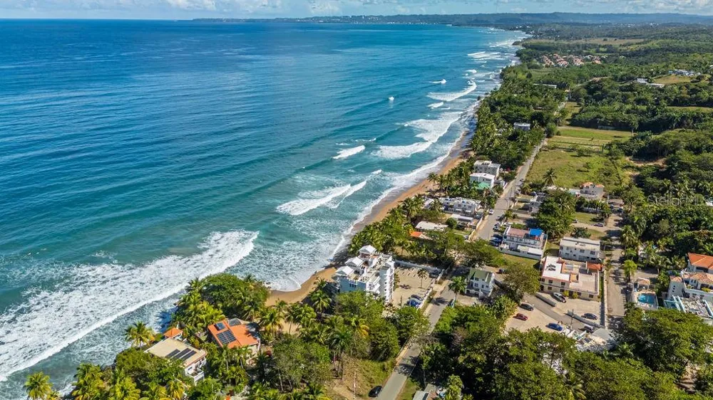 26 BARRIO PUNTAS SANDY BEACH Rincon, PR 00677
