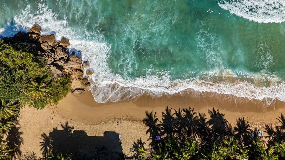 26 BARRIO PUNTAS SANDY BEACH Rincon, PR 00677