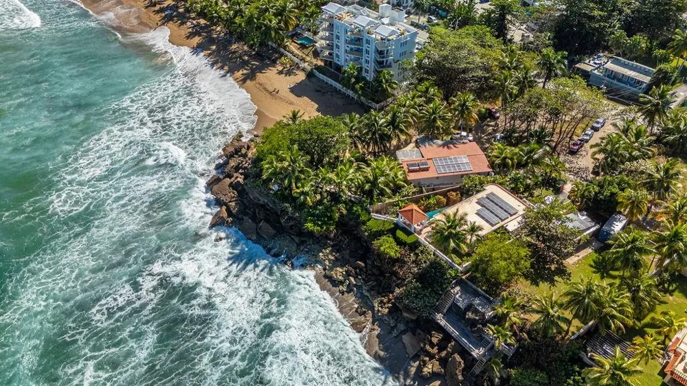 26 BARRIO PUNTAS SANDY BEACH Rincon, PR 00677