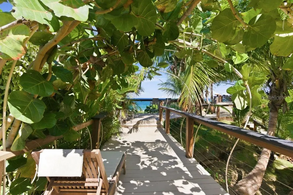 26 BARRIO PUNTAS SANDY BEACH Rincon, PR 00677