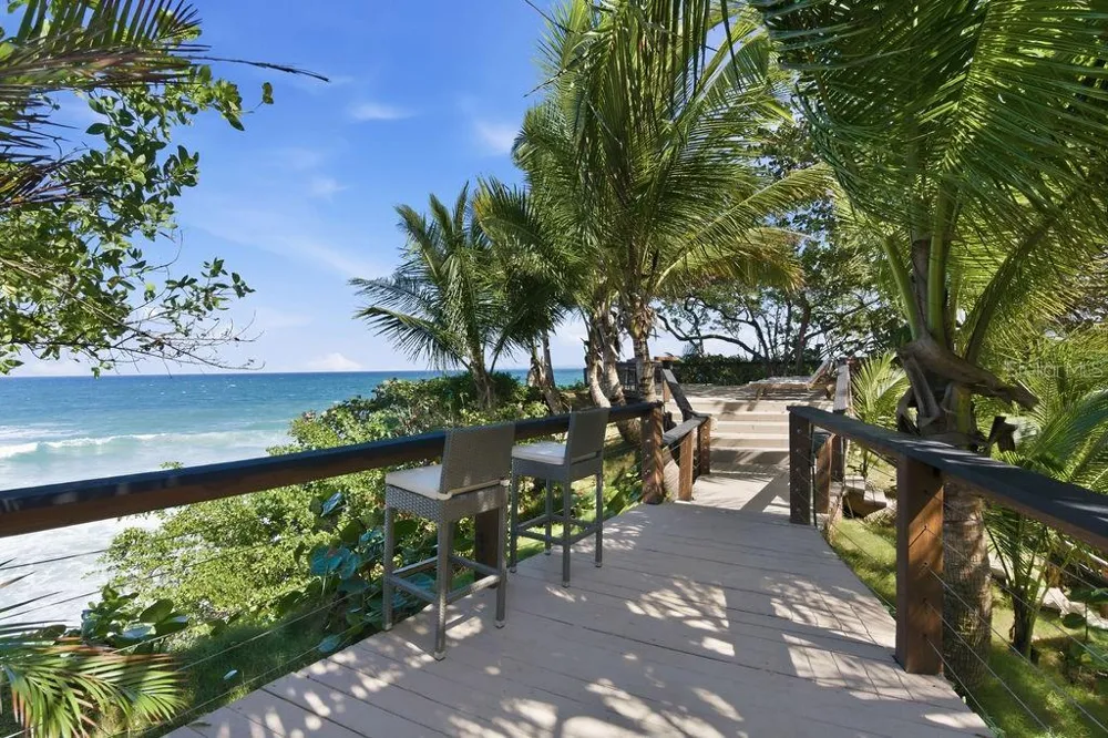 26 BARRIO PUNTAS SANDY BEACH Rincon, PR 00677