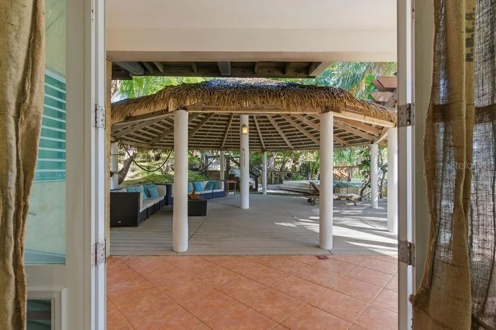 26 BARRIO PUNTAS SANDY BEACH Rincon, PR 00677