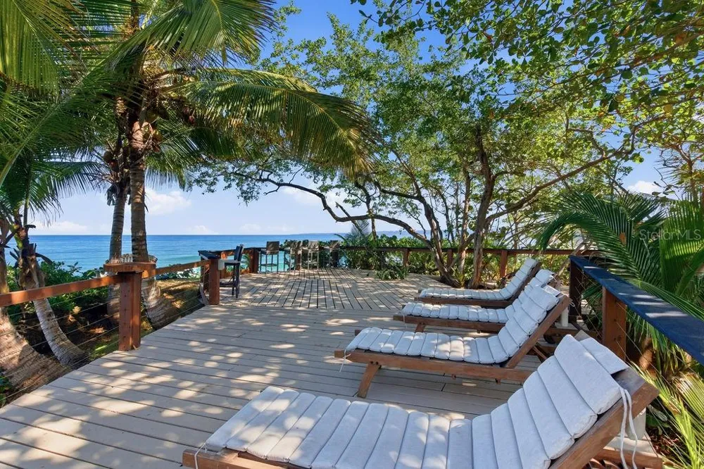 26 BARRIO PUNTAS SANDY BEACH Rincon, PR 00677