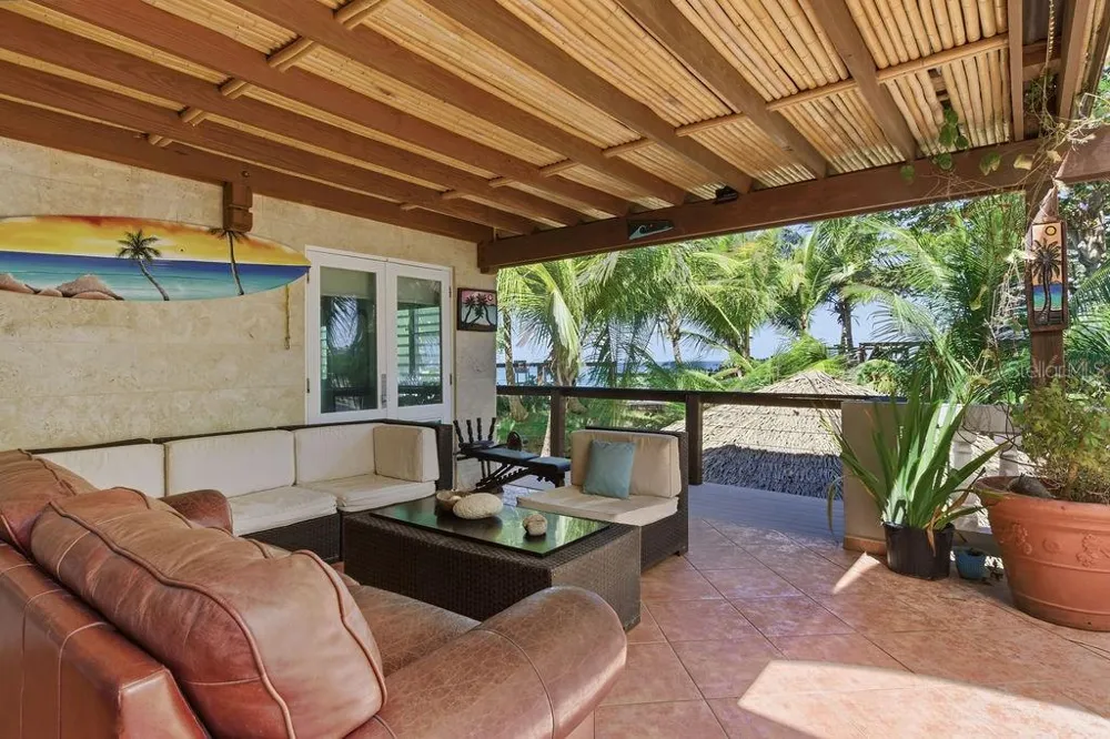 26 BARRIO PUNTAS SANDY BEACH Rincon, PR 00677