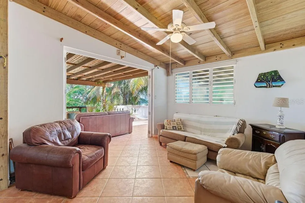26 BARRIO PUNTAS SANDY BEACH Rincon, PR 00677