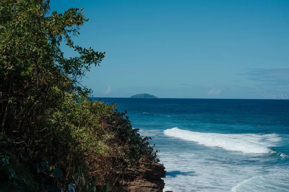 26 BARRIO PUNTAS SANDY BEACH Rincon, PR 00677