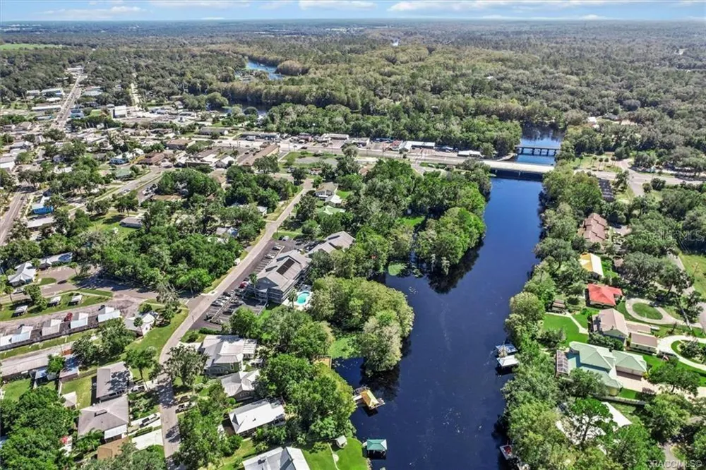 20820 RIVER DRIVE #B37 Dunnellon, FL 34431