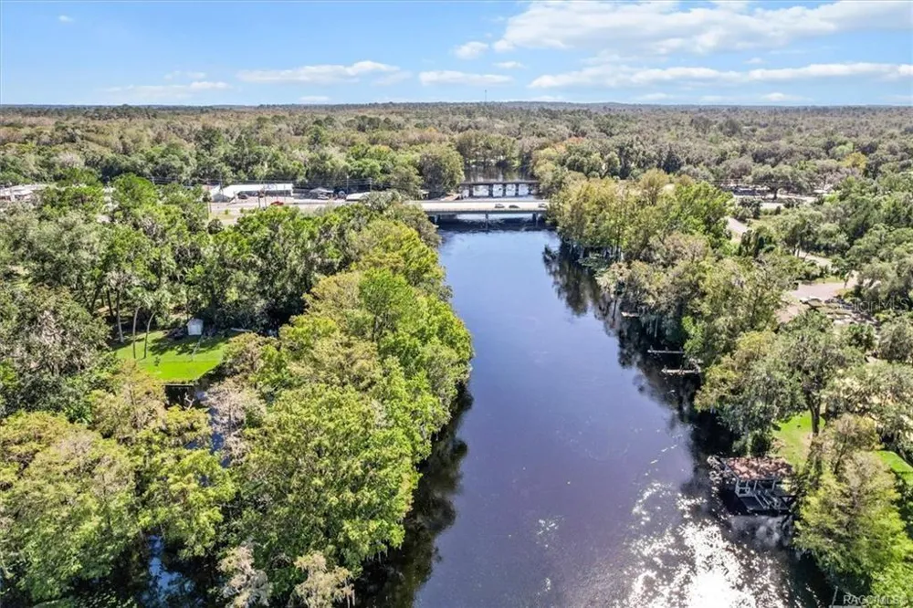 20820 RIVER DRIVE #B37 Dunnellon, FL 34431