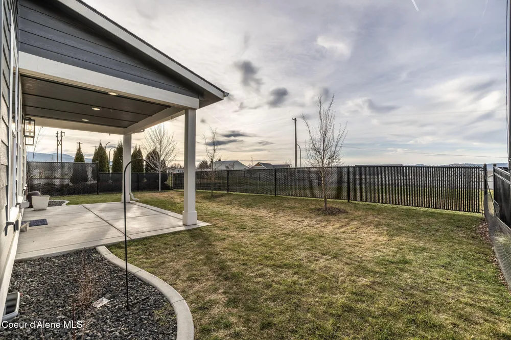 3351 Blaze Loop Post Falls, ID 83854