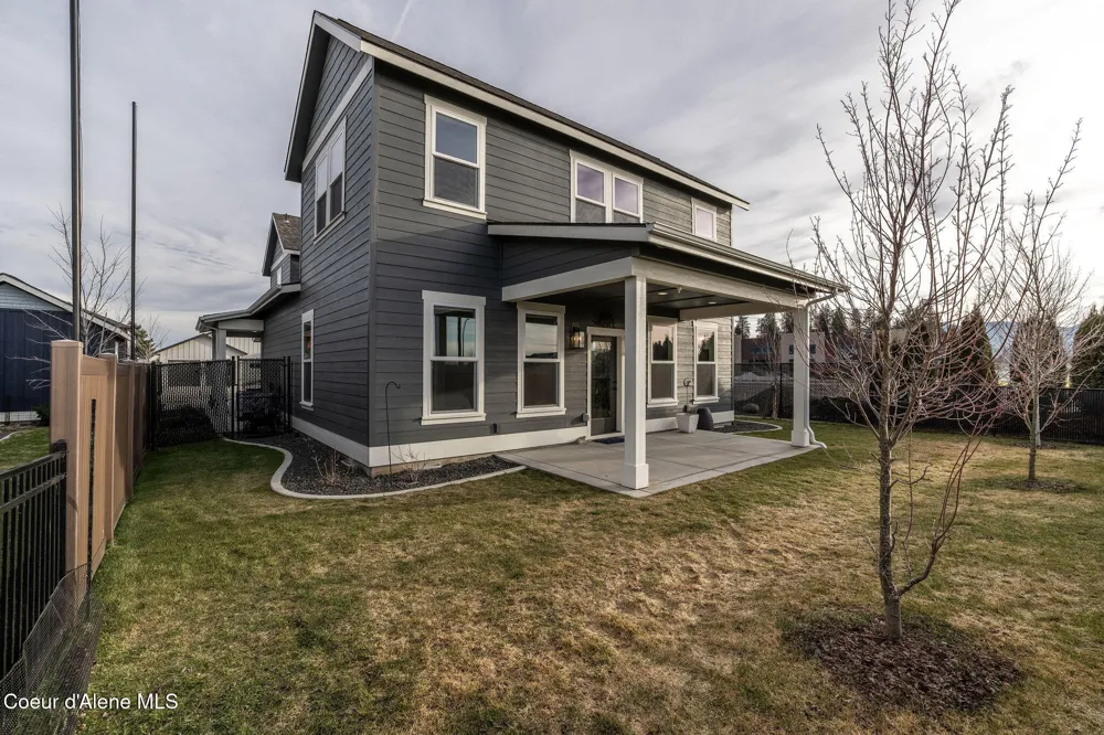 3351 Blaze Loop Post Falls, ID 83854