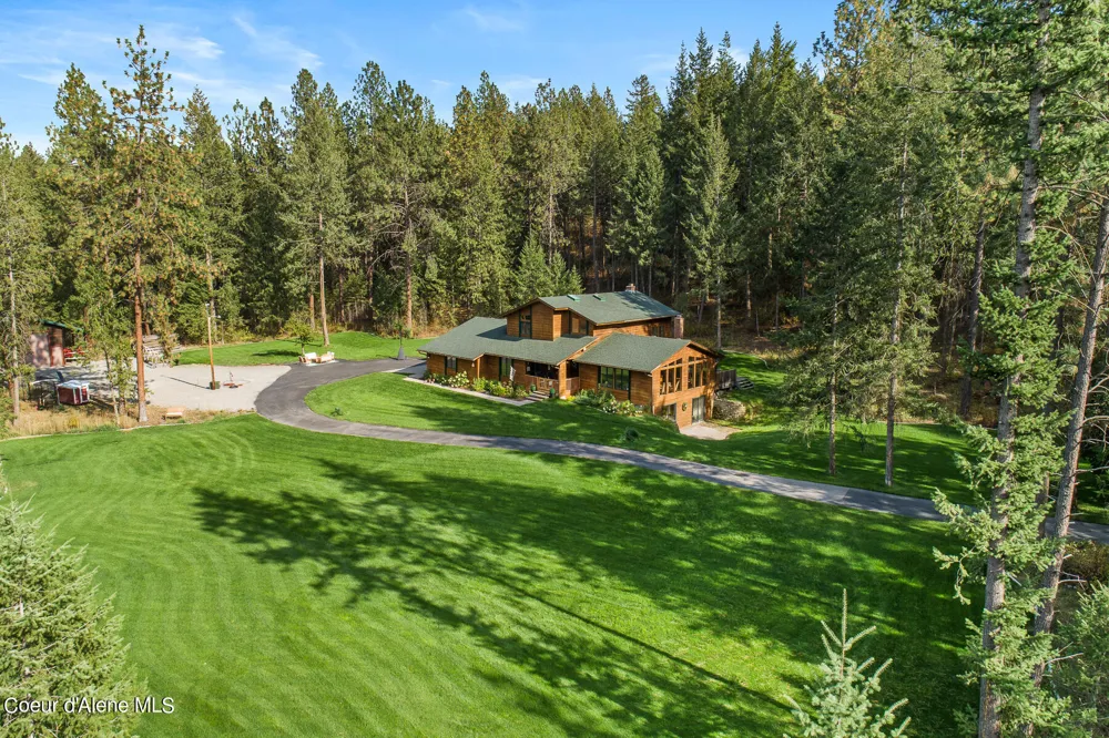 5999 E ROGER DRIVE Post Falls, ID 83854