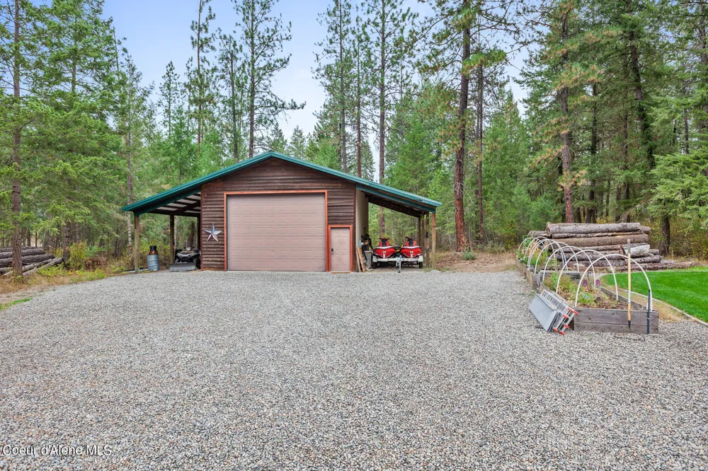 5999 E ROGER DRIVE Post Falls, ID 83854