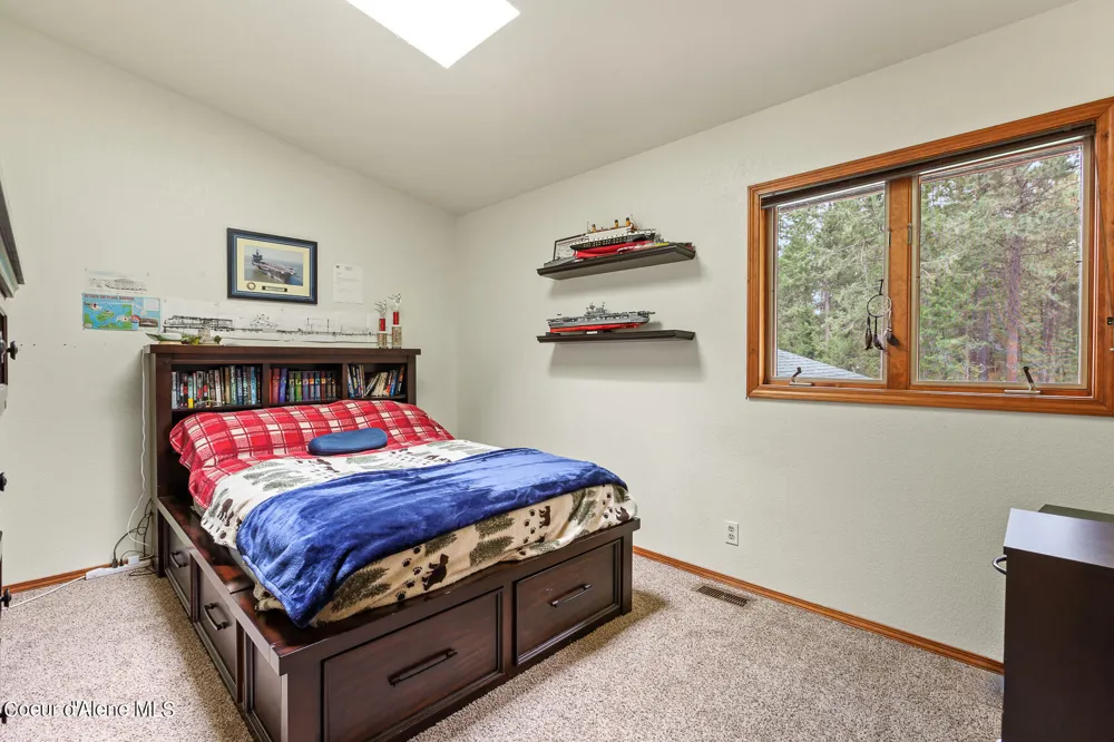 5999 E ROGER DRIVE Post Falls, ID 83854