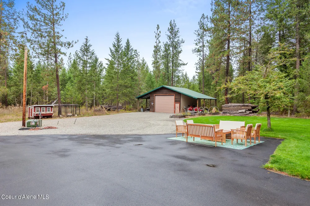 5999 E ROGER DRIVE Post Falls, ID 83854