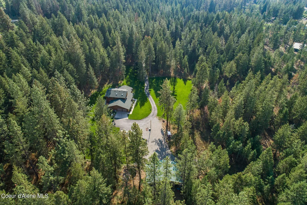 5999 E ROGER DRIVE Post Falls, ID 83854