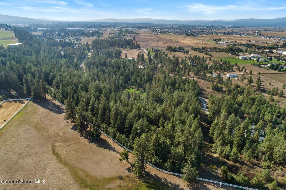 5999 E ROGER DRIVE Post Falls, ID 83854