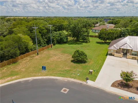 601 Oak Creek Parkway