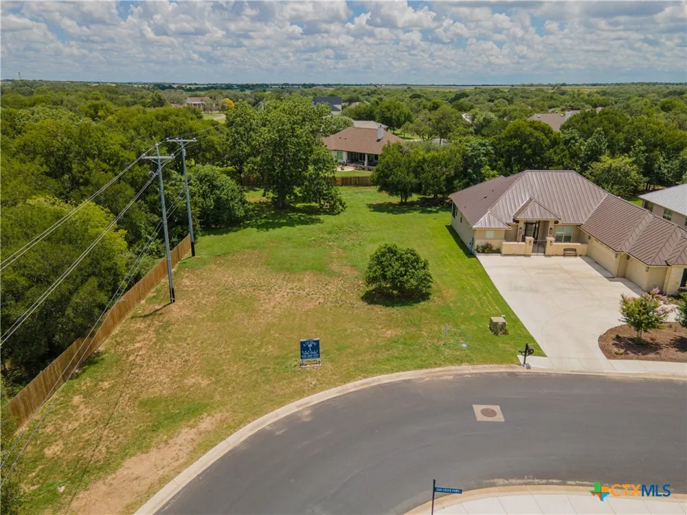 601 Oak Creek Parkway Seguin, TX 78155