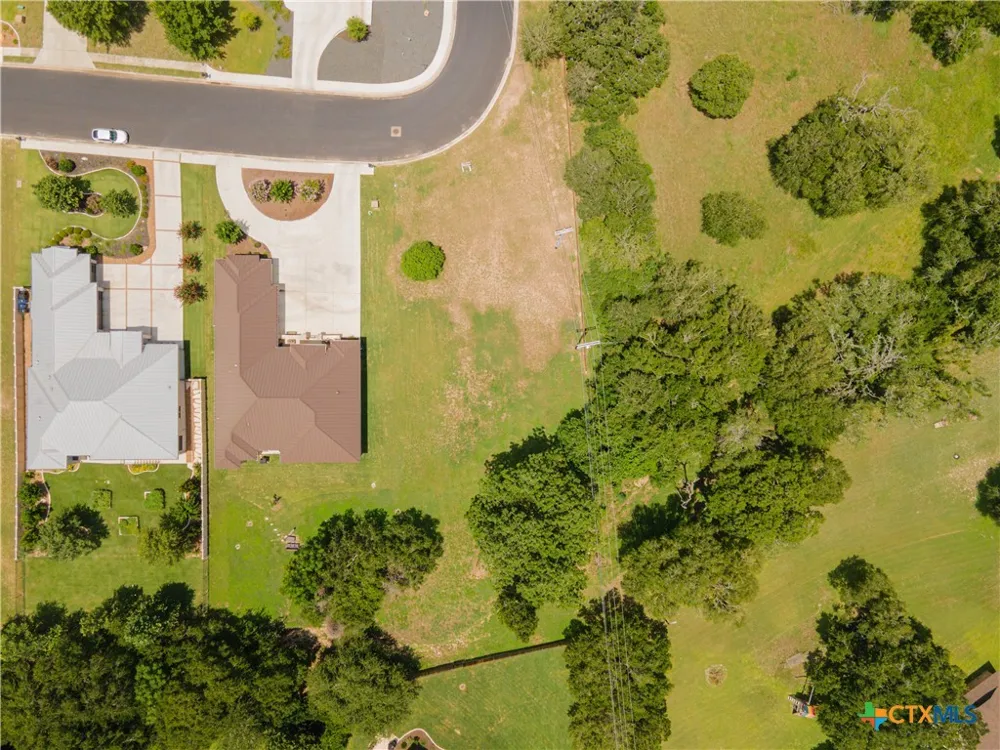 601 Oak Creek Parkway Seguin, TX 78155